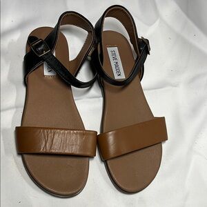 Steve Madden Black and Tan Women's Sandals